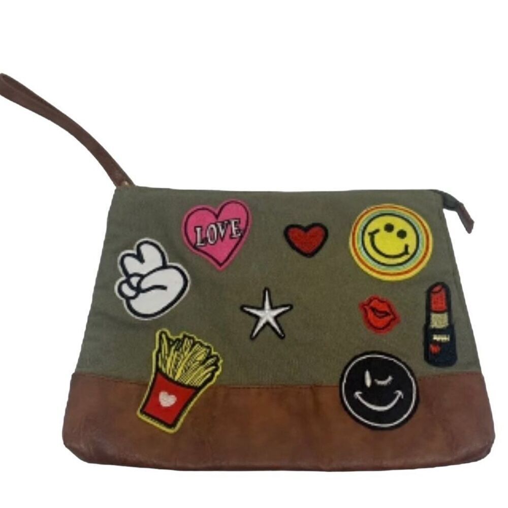 Beautiful American Eagle Outfitters Zipper Clutch Purse Cosmetic Bag Army Green